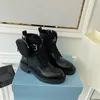 2022 Kvinnor Ankel Boot Shiny Leather Lace-Up Boots Renylon Mid-Calf Boots Black White With Purse King Combat Boots With Box No407