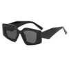 أزياء النظارات الشمسية مصمم رجل امرأة شمسية Syeglasses الرجال النساء Goggle Beach Sun Glasses في الهواء الطلق مستقطب UV400 أسود أبيض أبيض براد