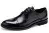 Scarpe eleganti in pelle firmate Europa Moda Uomo Business Scarpe eleganti con tacco basso scarpe a punta allacciate in morbida pelle di vacchetta cerata liscia