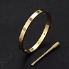 2023 Mode Nieuwe Bangle Gekleurde kristal 10 Boor Schroevendraaier Armband Klassieke Merk Designer 316L Rvs Paar Armband Voor Vrouwen mannen