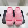 Com a caixa Alexander Slippers Summer Platform Sandals Beach Homens Mulheres deslizam Sandal Blue Pink Black Luxury Shoes Indoor Outdoor Slipper US 5-10