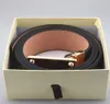 Cintura in pelle moda Accessori di lusso Fibbia liscia di alta qualità Uomo039s e Donna039s Cintura jeans Designer Box 38 cm 8660085
