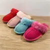 2022 classique AUS pantoufles chaudes peau de chèvre bottes de neige en peau de mouton tan noir gris rose homme femmes pantoufles bottes garder chaussures au chaud 14color