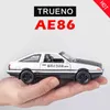 1:28 Carro de brinquedo Inicial D AE86 Metal Liga Diecasts Modelo Escala Miniatura S para Crianças 220418