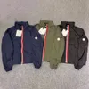 Designerjackor för herr Frankrike dold keps Bomber Windshield Broderad märke Logojacka Ytterkläder Mode hombre Casual Street coats