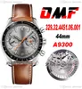 OMF A9300 Automatik-Chronograph Herrenuhr Moonwatch Graues Zifferblatt Orangefarbener Zeiger 329.32.4451.06.001 Braunes Leder mit weißer Linie Super Edition Uhren Puretime OM42