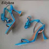 Sandalen Eilyken Neue Sommer Sexy Blau Gladiator High Heels Kreuz-gurt Strass Schuhe Frauen Quadratische Offene spitze Spitze-up pumpen 220317