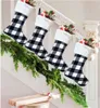 Noel Çorapları Noel Hediyeleri Şeker Çantaları Kırmızı Siyah Ekose Çorap Süslemesi Mutlu Yıllar Ev Dekorasyonları