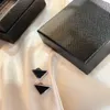 Pendientes de tuerca triangulares negros para mujer, aretes de diseñador de lujo, joyería para fiesta, regalos de boda, novedad de 2022
