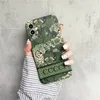 Green Forest Luxury Designertelefonfodral Klassiskt brev Mode Stötsäkra telefoner Fodral Hög kvalitet för iPhone 12 13 Pro Max 7 8 Plus