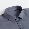Koszulki męskie Slim Fit Shirt Mężczyźni Pracują dla elastycznego biznesu czystego koloru pasiastki, które nie żelazne tleevedmen's Vere22