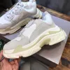 Original Casual Skor Paris Triple S Dam Herr Daddy Skor Helt Svart Vit Grön Rosa Röd Lyx Designers platt Kristallbotten Sneakers Sneakers schuhe Chunky Style