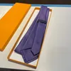 Kvinnor Slipsar Mens Designer Neck Tie Suit Slippies Luxury Business Men Silk Ties Party Wedding Neckwear Letter Choker 2022