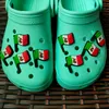 En gros de 100 pcs mexicains croc charmes pièces de chaussures accessoires charme avec des épingles de boucle de boucle pour adolescents adultes adultes