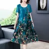 Bleu Floral En Mousseline De Soie Vintage Robes Midi Élégant Femme 4XL Grande Taille Imprimé Robe D'été Fête Moulante Piste Robes 220514