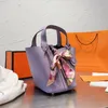 Bolsos de diseño clásico Bolsos de lujo Bolso de mano Marca de moda Bolso de hombro para mujer Monederos cruzados Monedero 20cm