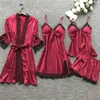 Женская одежда для сна Женские пижамы устанавливают атласные шелк из 4-х частей Nightwear Ladies с твердым цветом кружев
