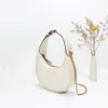 2022 Neue Luxus Designer Damen Handtasche Mode Lederkette Mini Crescent Unterarmtasche