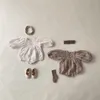 Hibobi Lace Princess Toddler Romper Höst Retro Född Baby Tjej Kläder Bomull Vår Solid Blom Infant Spind 220426