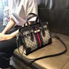 Bag Ny 2022 Fashion Messenger Capacity Single Shoulder Atmospheric Hand Women's Large Platinum Bag Pures Onlines