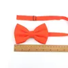 Pajaritas Color sólido Conjunto de corbatas de algodón Diseñador para hombre Clásico Bolsillo cuadrado Pajarita Corbata para boda Accesorio de fiesta Regalo LotsBow