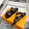 Kvinnor Sandaler Slide Slipper Ladies Flat Mule Waterfront Brown Printed Sandal Gladiator Läder Slides Double Row Slippers