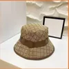 2022 Chapeau de godet de mode pour homme femme casquette de rue chapeaux ajustés 6 couleurs avec lettres de haute qualité yiang88 Fwtcp