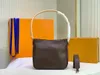 Bolsas bolsas billetera para mujeres cuero medio gran cartera mensajero de mensajero mochila bucle m51146