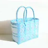 Sacs de soirée 2022 Transparent Jelly Sac Portable Beach Sac à main Mode Plastique Tissé Femmes Loisirs Chou Basket252g