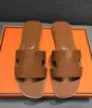 Projektant Sandały Oran, płaskie kapcie, markowe sandały, swobodne skórzane buty plażowe, buty z galaretki, oryginalny rozmiar pudełka 35-42