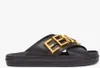 2022 Sandálias de designer nova mulher sandália preta chinelos brancos slip slipper slippers slids sliders sliders corredor de entupimento fuligem onyx sapatos internos tamanho 35-42