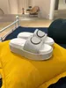 Neues Design Damen G Sandalen Freizeit Fischerschuhe flacher Boden Schwamm elektrische Stickerei 2021 Leder ein Fuß Schuhe 35-42