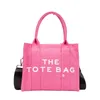 Designer Bag Tote Womens stor kapacitet rese handväska axelväska vikar rese tillbehör arrangör kvinnor helg canvas bagage crossbody väskor