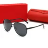Solglasögon för män Summer Cat Eyes Style Anti-ultraviolet Retro Shield Lens Plate Square Full Frame Fashion glasögon med låda