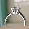 Eheringe Huitan Classic 6 Zirkonia Ring für Frauen Einfaches elegantes Design Eternity Brilliant CZ LuxusschmuckHochzeitHochzeit