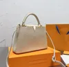 Femmes grande capacité fourre-tout de haute qualité véritable sac à bandoulière unique marque de créateur de mode en cuir de vache couleur Pure femmes élégance tempérament sac à main