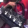 Harajuku gotik omuz çantası kadın metal punk moto bisikletçi tarzı kadın çanta klips klips tavşan koyu messenger cüzdan 220611310577