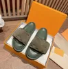 Designer sandalen zwembad Pillow Comfort Mule Fashion Show Nieuwe Slipper Men Women Fashion Slides Flat Luxury Shoes