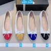 Ballet Flat Dress Shoes Ballerinas Flats Designers Womens Loafer Woman Bowtie Lambskin Calfskin Patent Leather Black White Beige Pink Loafers Comfy Shoe for Women