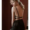 섹시한 란제리 백리스 수면 착용 밤가 가운 끈 팬티 v-neck 레이스 어린 소녀 스트라이프 디자인 여자 잠옷 220329
