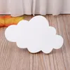 Ganci Rails Cute Cloud Appendiabiti in legno Decorazione da parete Ciondolo per camera da letto per bambini Ganci