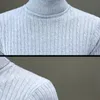 Koreański szczupły kolor Turtleeck SWEAT MENS Zimowe długie rękaw ciepłe dzianinowe sweter