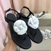 High Quality Women Shoes Designers Classic Flower Sandals Toe Chunky Heels Sheepskin Fabric Lining Surface Open Toe Retro PU Soles