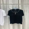 Lyxdesigner toppar sommar tee överdimensionerade t-shirts kvinnors korta ärmar bomullsskjortor klassiska mjuka blusbrev med kedjepärlor besättningshalsbanor skjortor