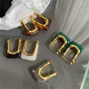 Francuskie metalowe kolczyki w kształcie litery u Stud