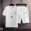 Summer Tshirt Shorts 2 sztuki Zestaw białych dresów męskich liter 3D Vintage Streetwear Creative Wzór mężczyzn Sets Krótkie stroje 220726