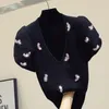Maglione lavorato a maglia con scollo a V con perline floreali da donna 2020 estate e autunno maglione sottile coreano sottile manica a sbuffo crop top nero LJ201113