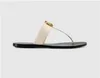 2022 designer Ciabatte di lusso Infradito da donna Sandalo in pelle Doppio metallo Pantofole nere bianche marroni Sandali da spiaggia estivi