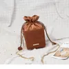 модная мини -квадратная сумка для плеча на плечо удобная щедрая и универсальная сумочка для коллакации