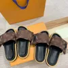 2022 Designers Pool Pillow Mules Women Sandals Sunset Flat Comfort Mules Padded Front Strap Slippers Fashionable Easy-to-wear Style Sli